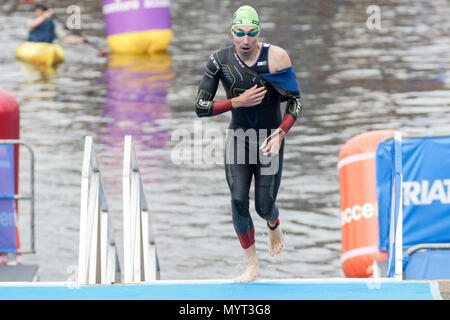 Nottingham, Royaume-Uni. Jun 7, 2018. Tom Bishop quitte l'eau pour l'équipe Go. Credit : Crédit : Dan Dan Cooke Cooke/Alamy Live News Banque D'Images