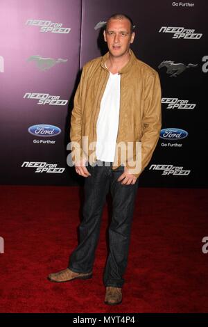 ***PHOTO*** Acteur Alan O'Neill est décédé à Hollywood, CA - 06 Mars : Alan O'Neill à la 'Need For Speed' Los Angeles Premiere, El Capitan, Hollywood, le 06 mars 2014. Credit : Janice Ogata/MediaPunch Banque D'Images