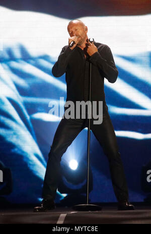 Naples, Italie. 7 juin, 2018. Biagio Antonacci lors du spectacle 'Pino è' concert hommage à Pino Daniele, le chanteur italien mort en 2015, Naples 07 juin 2018 Crédit : agnfoto/Alamy Live News Banque D'Images