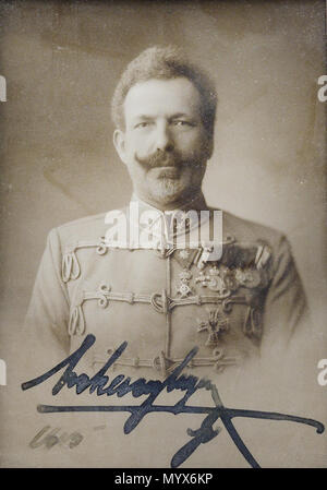 . Deutsch : Hoch- und Deutschmeister Erzherzog Eugen - Geschenkphoto mit eigenhändiger Unterschrift, als Darstellung en général, Adjustierung eigenhändige ungarischer Unterschrift 'Erzherzog Eugen', 19 x 13 cm. vers 1900. 2 Anonyme Erzherzog Eugen mit Unterschrift Banque D'Images