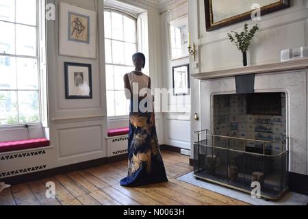 Londres, Royaume-Uni. 19 Février, 2016. Alice Archer présentant son AW16 collection sur la London Fashion Week : KrisztianPinter StockimoNews / crédit / Alamy Live News Banque D'Images