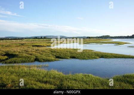 Harbour way, chidham, UK. 14Th sep 2017. uk météo : ensoleillé dans chidham. harbour way, chidham. Un beau début pour la journée sur la côte sud. les South Downs vu de chidham près de Chichester dans le West Sussex. jamesjagger stockimonews crédit : //Alamy live news Banque D'Images