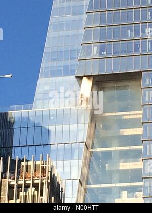 New York, New York, États-Unis. 16 novembre 2017. Hudson yards 10 sur feu Credit: Mhusted/StockimoNews/Alay Live News Banque D'Images