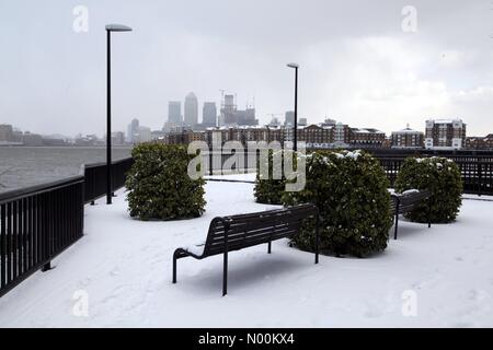 Londres, Royaume-Uni. 28 Février, 2018. Bête de l'Est, tempête de neige à Londres/StockimoNews Crédit : Julija/Alamy Live News Banque D'Images