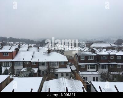 Londres, Royaume-Uni. 2 mars, 2018. Sur les toits vue vers le centre de Londres à partir de Muswell Hill, N10 Crédit : David Gould/StockimoNews/Alamy Live News Banque D'Images