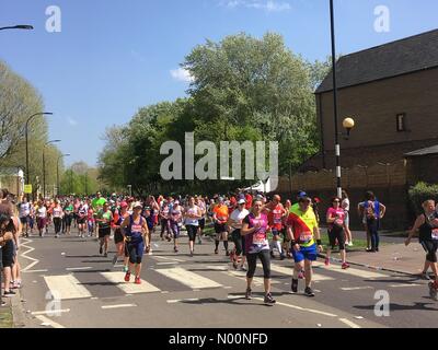 Londres, Royaume-Uni. 22 avr, 2018. Marathon de Londres 2018 Virgin Money Crédit : Susannah Laurent Gou/StockimoNews/Alamy Live News Banque D'Images