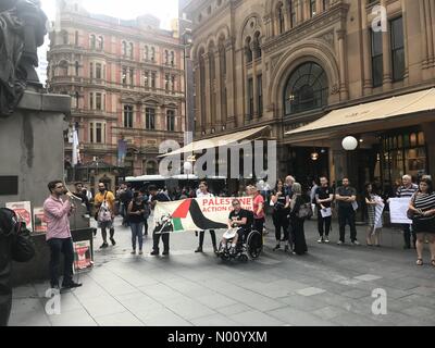 Sydney, Australie. 20 Décembre, 2018. Groupe d'action pour la Palestine manifestation devant le Queen Victoria Building à Sydney contre la décision prise par le Premier Ministre australien, Scott Morrison's propose de reconnaître Jérusalem comme capitale d'Israël. Crédit : Richard Milnes/StockimoNews/Alamy Live News Banque D'Images