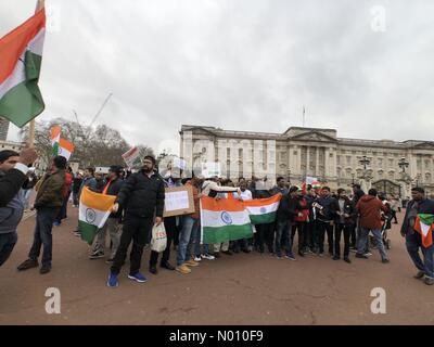 Il y avait beaucoup de colère en Indiens, Londres, pour protester contre le Pakistan pour l'assistance et soutien aux terroristes qui a conduit récemment à 42 soldats CRPF martyrs de Pulwama, Cachemire, Inde : Crédit nomades/StockimoNews FalHar/Alamy Live News Banque D'Images