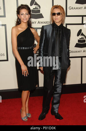Yoshiki arriver au 50e Grammy Award au Staples Center de Los Angeles. toute la longueur de l'œil contactYoshiki 37 sourire événement dans la vie d'Hollywood, Californie - Red Carpet Event, USA, Cinéma, Célébrités, photographie, Bestof, Arts, Culture et divertissement, Célébrités, Mode de vie meilleure, Hollywood, événement dans la vie d'Hollywood, Californie - Tapis rouge et en coulisses, musique, célébrités, Topix en couple, en famille (mari et femme) et les enfants - les enfants, frères et sœurs, tsuni@Gamma-USA.com Tsuni enquête de crédit / USA, 2006 à 2009 Banque D'Images