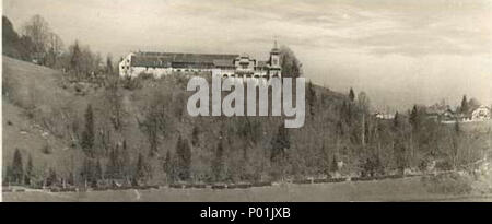 . Deutsch : Schlossberg Staufen oberhalb Oberstaufen dans den 1930er Jahren . . Photographie : années 1930 ; Document chargé 2010-04-18 91 Schlossberg Staufen in den 1930er Jahren, Oberstaufen Banque D'Images