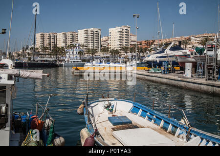Port et marina de Marbella, Costa del Sol, Banque D'Images