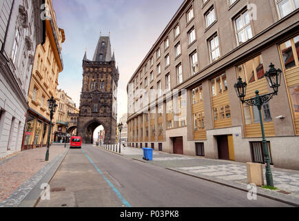 Prague - Tour de Poudre Banque D'Images