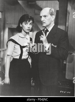 Titre original : LE JOURNAL D'ANNE FRANK. Titre en anglais : LE JOURNAL D'ANNE FRANK. Directeur de film : GEORGE STEVENS. Année : 1959. Stars : JOSEPH SCHILDKRAUT, MILLIE PERKINS. Crédit : 20TH CENTURY FOX / Album Banque D'Images
