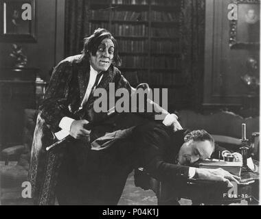 Titre original : DR. JEKYLL ET M. HYDE. Titre en anglais : DR. JEKYLL ET M. HYDE. Film Réalisateur : John S. Robertson. Année : 1920. Stars : John Barrymore. Credit : PARAMOUNT PICTURES / Album Banque D'Images