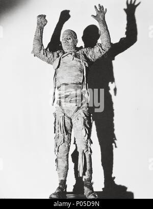 Titre original : The Mummy'S GHOST. Titre en anglais : THE MUMMY'S GHOST. Directeur de film : REGINALD LE BORG. Année : 1944. Stars : LON CHANEY JR. Credit : UNIVERSAL PICTURES / Album Banque D'Images