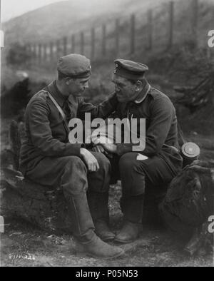 Film Original Title : Quartier calme sur le front occidental. Titre en anglais : TOUS LES calme sur le front occidental. Film Réalisateur : LEWIS MILESTONE. Année : 1930. Stars : LOUIS WOLHEIM, LEW AYRES. Credit : UNIVERSAL PICTURES / Album Banque D'Images