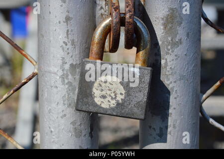 Master key lock porte net fer Banque D'Images