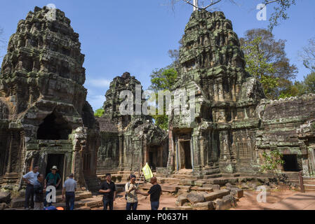 Siem Reap, Cambodge - 10 janvier 2018 : en visite à Ta Prohm temple à Angkor Wat complexe, Siem Reap, Cambodge Banque D'Images