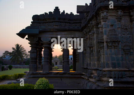 L'Mahadeva Temple, a été construit vers 1112 par CE Mahadeva, Itagi, Karnataka, Inde Banque D'Images