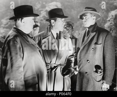 Titre original : conflit. Titre en anglais : conflit. Directeur de film : CURTIS BERNHARDT. Année : 1945. Stars : Humphrey Bogart, SYDNEY GREENSTREET. Credit : Warner Brothers / Album Banque D'Images