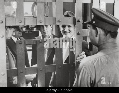 Titre original : San Quentin. Titre en anglais : San Quentin. Directeur de film : LLOYD BACON. Année : 1937. Stars : Humphrey Bogart. Credit : Warner Brothers / Album Banque D'Images