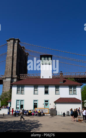 L'usine de crème glacée de Brooklyn, un célèbre glacier, pont de Brooklyn Park, Brooklyn, New York City USA Banque D'Images