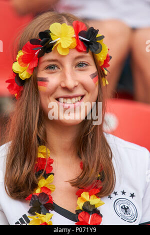 Leverkusen, Allemagne, le 8 juin 2018. L'Allemagne, l'Arabie saoudite, Soccer, Leverkusen, le 08 juin 2018 fans Allemand Allemagne colorés - ARABIE SAOUDITE 2-1 match amical de football allemand, Nationalteam, DFB , Saison 2017-2018, 08 juin 2018 à Leverkusen, Allemagne. © Peter Schatz / Alamy Live News Banque D'Images