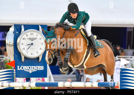 Cannes, France. Le 08 juin, 2018. L'équipe de Jessica Springsteen Amérique Miami Celtics sur RCC Swinny du parc fait concurrence au cours de la Ligue des Champions Mondial 2018 Longines à Cannes le 08 juin 2018 Crédit : BTWImages Sport/Alamy Live News Banque D'Images