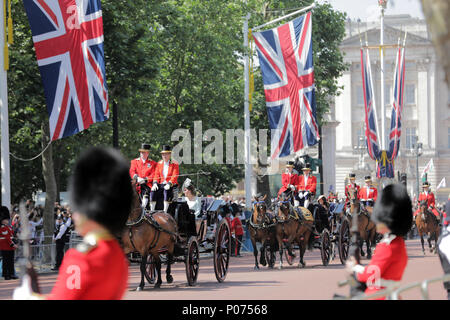 Londres, Royaume-Uni, le 9 juin 2018. La parade du crédit Couleur : Amanda rose/Alamy Live News Crédit : Amanda rose/Alamy Live News Banque D'Images
