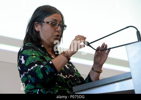 Vienne, Autriche. Le 9 mai 2018. Assemblée nationale du Parti Vert Vienne. Feuille de route pour le processus de renouvellement de la Vienne. Discussion et vote de "modalités des candidats". Photo montre Maria Vassilakou, conseiller et vice-maire de la ville de Vienne. Credit : Franz Perc / Alamy Live News Banque D'Images