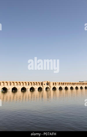 Pol-e Si-O-Seh, pont ou Si-O-Seh bridge, Ispahan, Iran Banque D'Images