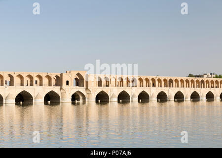 Pol-e Si-O-Seh, pont ou Si-O-Seh bridge, Ispahan, Iran Banque D'Images