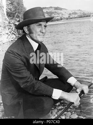 Titre original : la route de l'Ouest. Titre en anglais : la route de l'Ouest. Directeur de film : Andrew C. MCLAGLEN. Année : 1967. Stars : KIRK DOUGLAS. Credit : HAROLD HECHT / United Artists / Album Banque D'Images