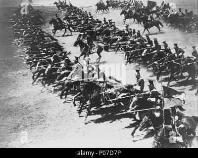 Titre original : LA CHARGE DE LA BRIGADE LÉGÈRE. Titre en anglais : LA CHARGE DE LA BRIGADE LÉGÈRE. Film Réalisateur : Michael Curtiz. Année : 1936. Credit : Warner Brothers / Album Banque D'Images