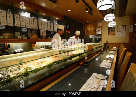 Restaurant de sushi. Shibuya. Tokyo. Le Japon Banque D'Images