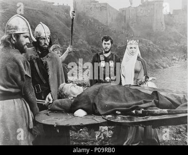 Titre original : LES VIKINGS. Titre en anglais : LES VIKINGS. Film Directeur : RICHARD FLEISCHER. Année : 1958. Stars : KIRK DOUGLAS, TONY CURTIS, JANET LEIGH. Credit : BRYNA PRODUCTION/United Artists / Album Banque D'Images