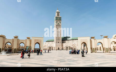 Mosquée Hassan II, Grande Mosquée Hassan II, l'architecture mauresque, avec 210m plus haut minaret au monde, Casablanca, Maroc Banque D'Images
