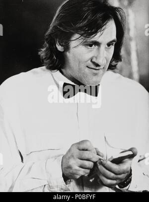 Film Original Titre : Carte verte. Titre en anglais : GREEN CARD. Film Réalisateur : Peter Weir. Année : 1990. Stars : Gérard Depardieu. Credit : Touchstone Pictures / Album Banque D'Images