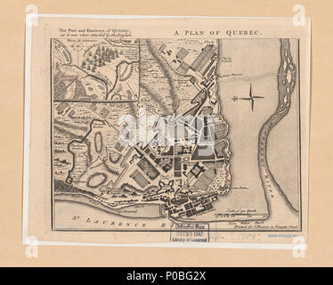 . Anglais : relief illustré par des hachures. Montre de fortifications. Orientés vers le nord à la droite. Inclut le port 'inset & environs de Québec qu'il était lorsque vous attaque par les Anglais". LC copier monté sur un chiffon. Plans et cartes de LC En Amérique du Nord et les Antilles, 1750-1789, 602 accessible également sur le site Web de la Bibliothèque du Congrès comme une image raster. . Un plan de Québec.. 1759. Hinton, John 170 Un plan de Québec. LOC 2017593662 Banque D'Images