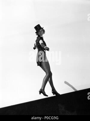 Stars : ELEANOR POWELL. Credit : Bull, Clarence S./Album Banque D'Images