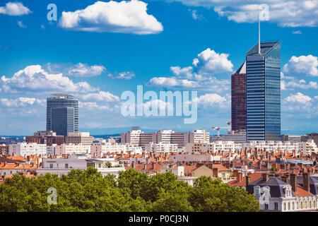 Vue panoramique du quartier des affaires de La Part-Dieu de Lyon, France Banque D'Images