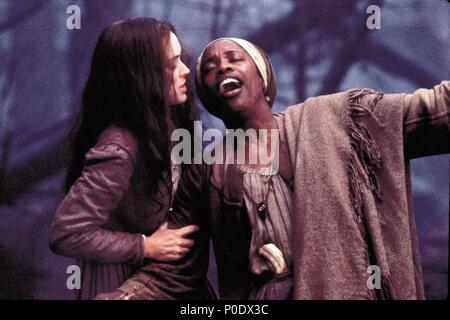 Titre original : The Crucible. Titre en anglais : LE CREUSET. NICHOLAS HYTNER Réalisateur :. Année : 1996. Stars : Winona Ryder. Crédit : 20TH CENTURY FOX / Album Banque D'Images