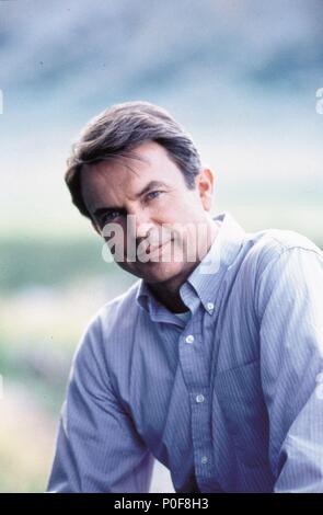 Titre original : LE CHEVAL WHISPERER. Titre en anglais : THE HORSE WHISPERER. Film Réalisateur : Robert Redford. Année : 1998. Stars : Sam Neill. Credit : Touchstone Pictures / Marques, ELLIOT / Album Banque D'Images