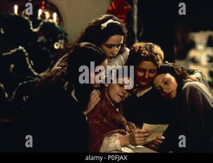 Titre original : peu de femmes. Titre en anglais : peu de femmes. Directeur de film : Gillian Armstrong. Année : 1994. Stars : Susan Sarandon, Claire Danes, Winona Ryder, Kirsten Dunst, TRINI ALVARADO. Credit : Columbia Pictures / Album Banque D'Images