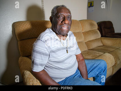 Un homme de 81 ans, Tucson, Arizona, États-Unis. Banque D'Images