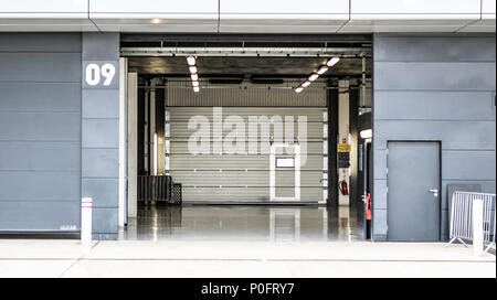 SILVERSTONE UK - 8 juin 2018 : vide Garage fosse au circuit Grand Prix de Silverstone Banque D'Images