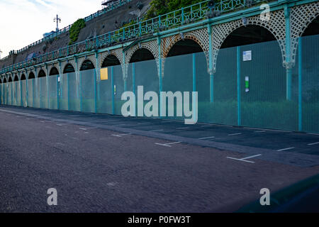 Bâtiments victoriens sur Madeira Drive à Brighton, East Sussex, Angleterre Banque D'Images