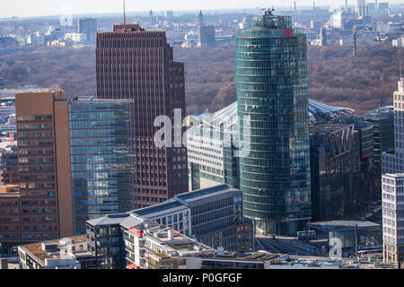 Berlin, Potsdamer Platz, Deutsche Bahnzentrale, Sony Center, Tiergarten, Allemagne Banque D'Images