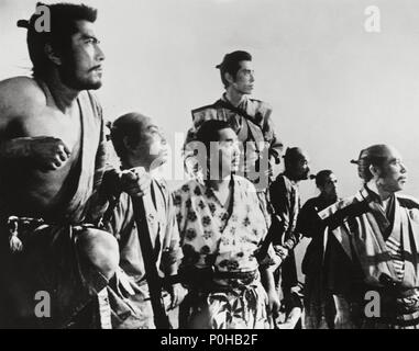 Titre original : SHICHININ NO SAMURAI. Titre en anglais : Sept Samurai, L'. Directeur de film : Akira KUROSAWA. Année : 1954. Credit : TOHO / Album Banque D'Images
