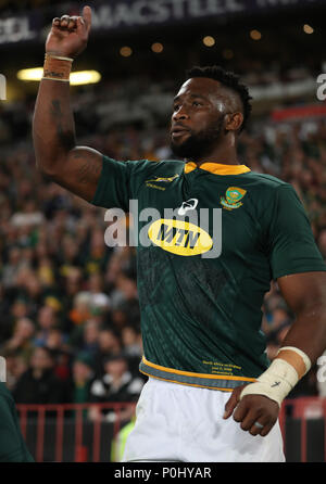 La compagnie aérienne Emirates Park, Johannesburg, Afrique du Sud, 9 juin 2018, Siya Kolisi (capitaine) de l'Afrique du Sud au cours de la série 2018 Château Lager Les 1er test match entre l'Angleterre et l'Afrique du Sud : l'action de Crédit Plus Sport Images/Alamy Live News Banque D'Images